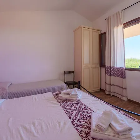 Casa Lentischio Piscina Evista Mare Apartment *